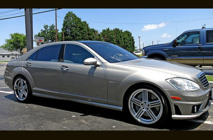 MERCEDES CLS CLASS NOUVELLE SILVER MACHINED LIP